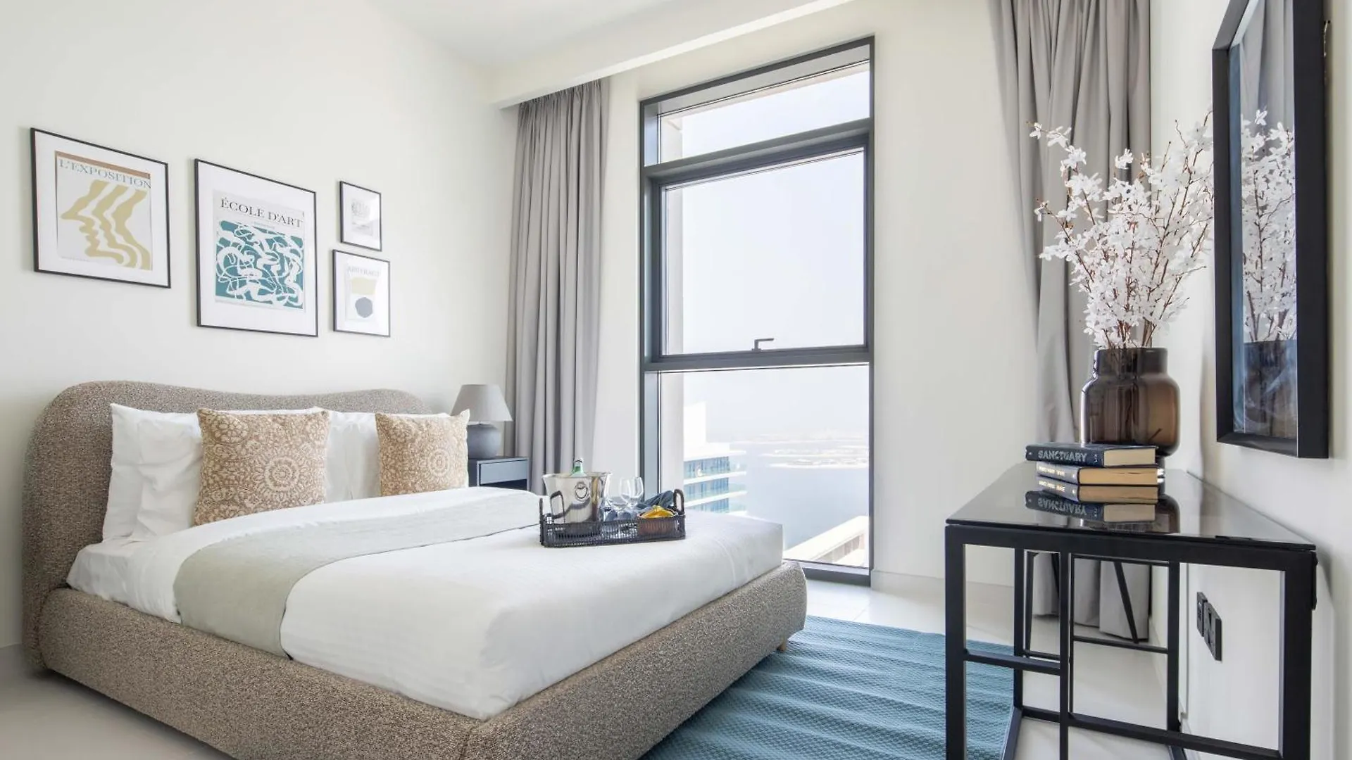 Frank Porter - Marina Vista Tower 2 Dubai